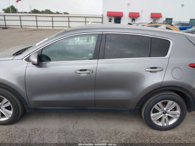 KNDPM3AC7H7123701 KIA Sportage Lx