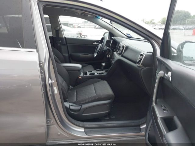 KNDPM3AC7H7123701 KIA Sportage Lx