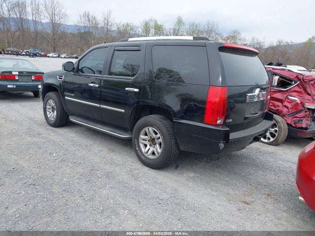 2009 CADILLAC ESCALADE 1GYFK23229R252638 Photo 2