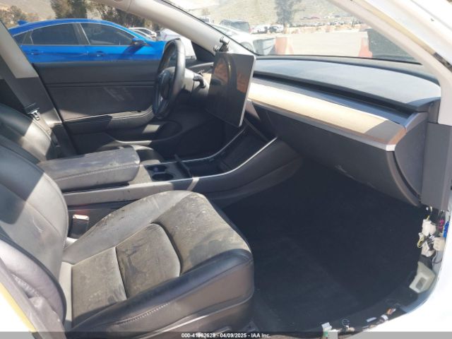 5YJ3E1EAXJF108781 Tesla Model 3 Long Range/mid Range