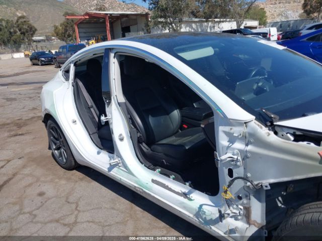 5YJ3E1EAXJF108781 Tesla Model 3 Long Range/mid Range