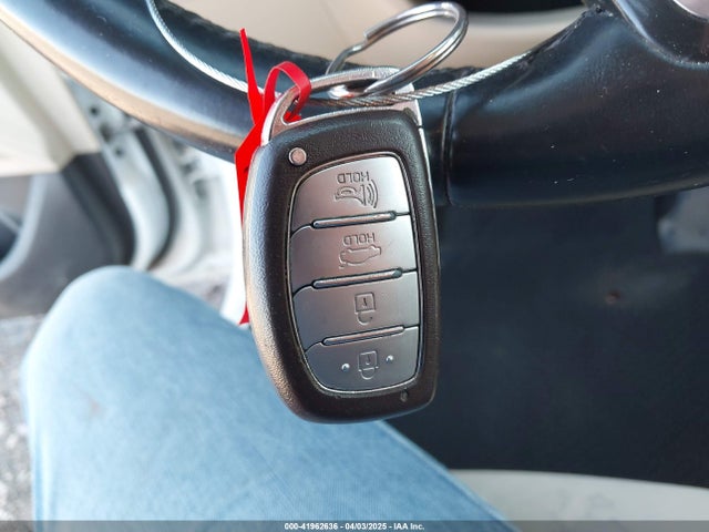 5NPE34AF2JH647186 Hyundai SONATA SEL