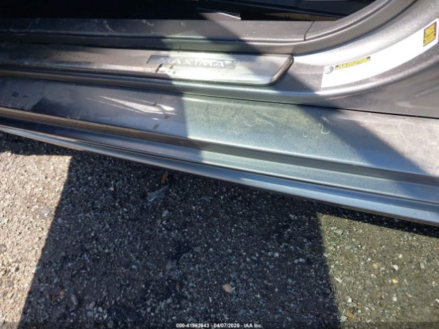 1N4AA6AP9GC421214 Nissan Maxima 3.5 Platinum