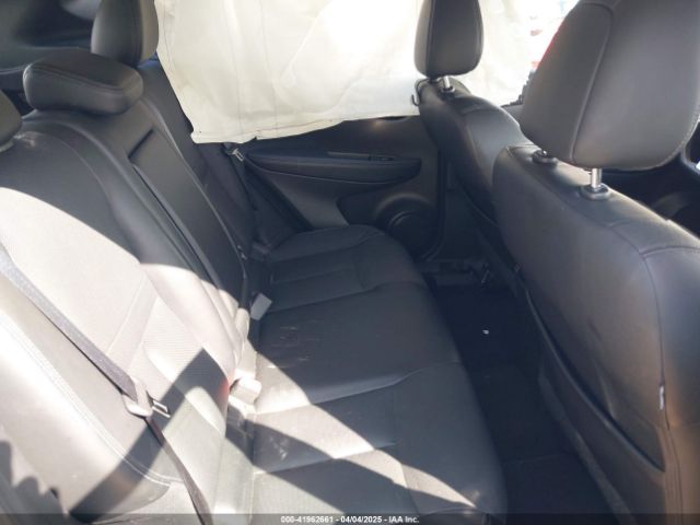 JN1BJ1CRXJW203095 Nissan Rogue Sport Sl