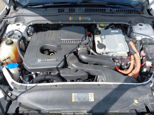 3FA6P0RU5FR300496 Ford Fusion Hybrid Titanium