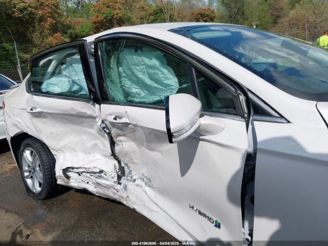 3FA6P0RU5FR300496 Ford Fusion Hybrid Titanium