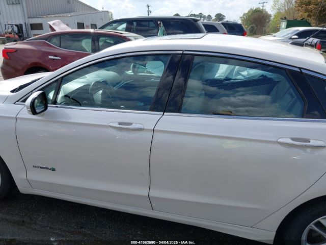 3FA6P0RU5FR300496 Ford Fusion Hybrid Titanium