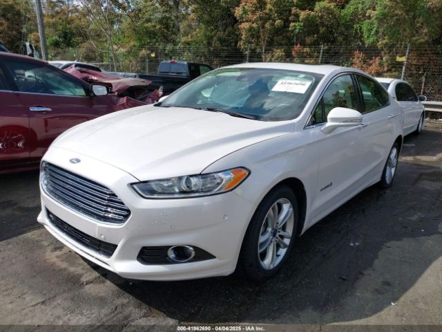 3FA6P0RU5FR300496 Ford Fusion Hybrid Titanium