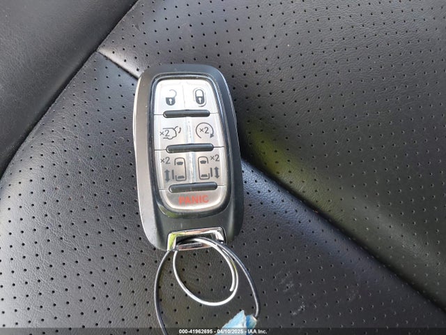 Chrysler Pacifica Touring L 2023 2C4RC1BG8PR560606 Image 11