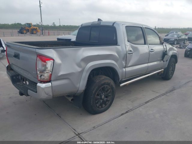 5TFAZ5CN8HX041218 Toyota Tacoma Sr5 V6