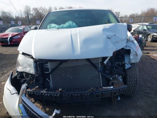 2C4RDGBG0JR138241 Dodge Grand Caravan Se