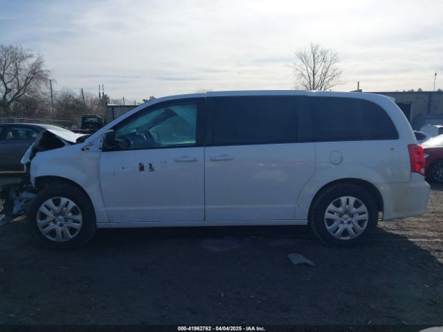 2C4RDGBG0JR138241 Dodge Grand Caravan Se