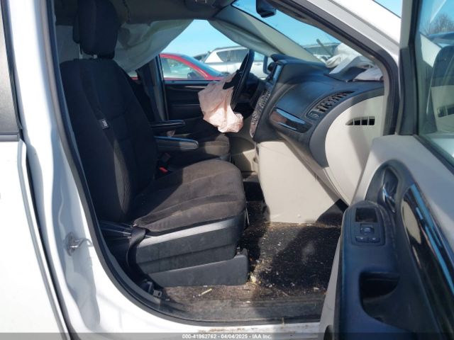 2C4RDGBG0JR138241 Dodge Grand Caravan Se