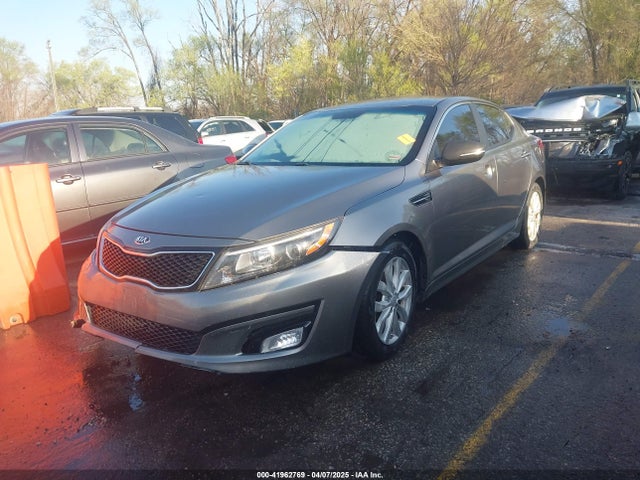 5XXGM4A72EG326958 KIA Optima Lx
