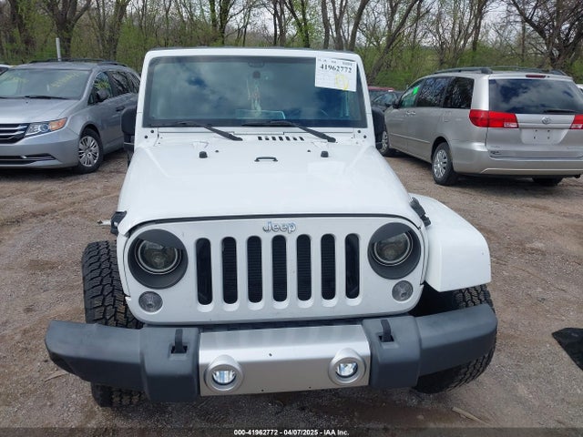 1C4BJWEG8JL937483 Jeep Wrangler Jk Unlimited Sahara 4x4
