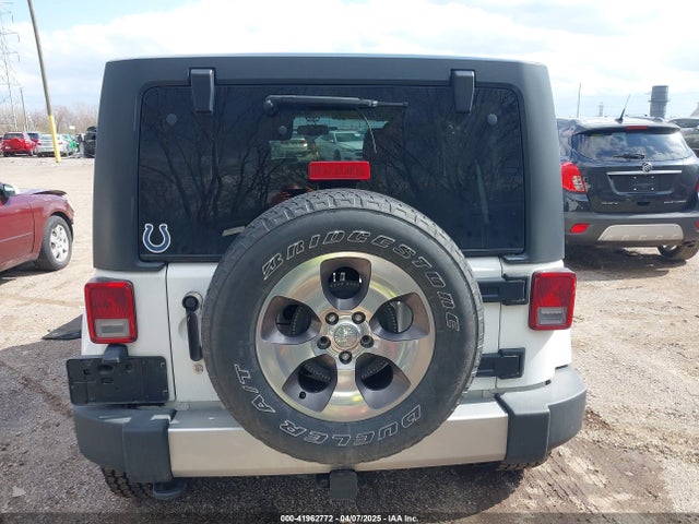 1C4BJWEG8JL937483 Jeep Wrangler Jk Unlimited Sahara 4x4