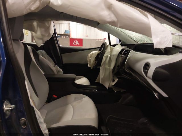 JTDKARFU4J3554372 Toyota Prius Two Eco
