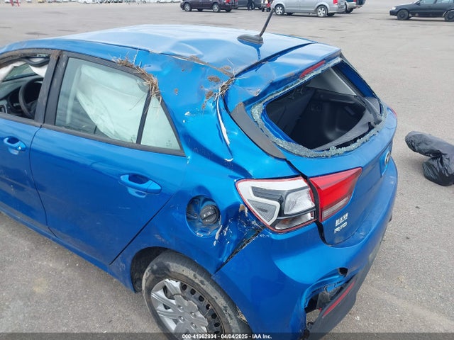 3KPA25AD6ME402342 KIA Rio 5-door S