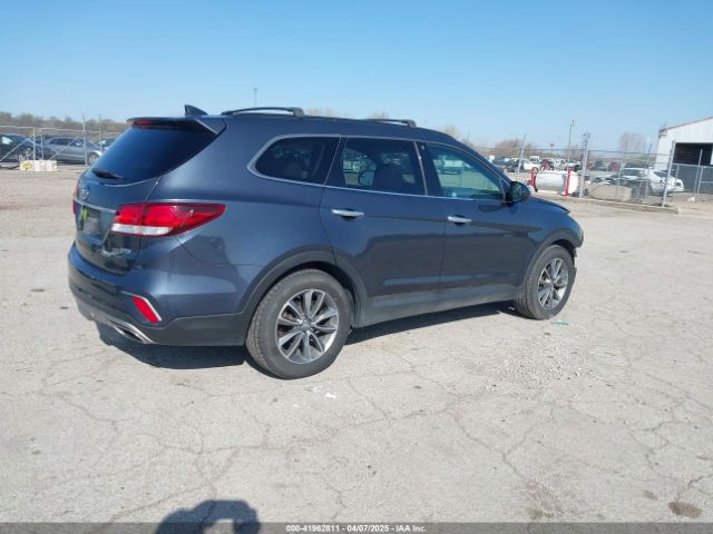 KM8SMDHF1HU170154 Hyundai Santa Fe Se
