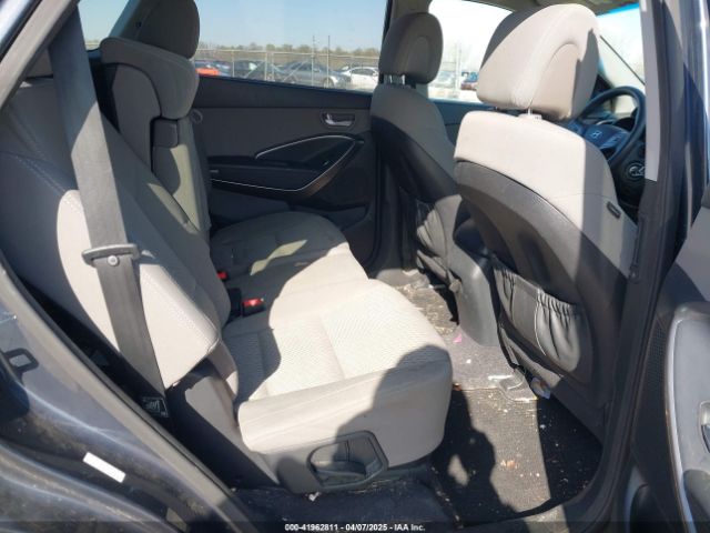 KM8SMDHF1HU170154 Hyundai Santa Fe Se
