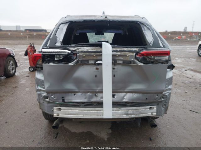 JTMH1RFV5KD040559 Toyota RAV4 LE