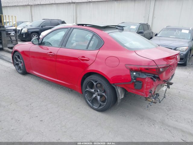 ZARFAMBN0K7606969 Alfa Romeo Giulia Ti Sport Rwd