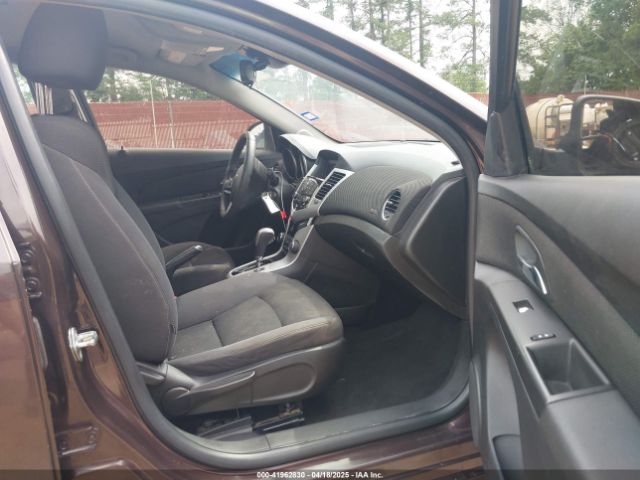 1G1PC5SB2F7280076 Chevrolet Cruze 1lt Auto