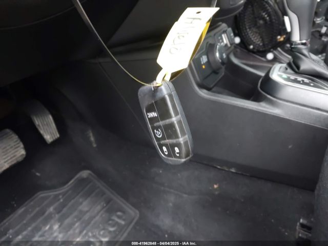 ZACCJBABXJPH11870 Jeep Renegade Sport 4x4