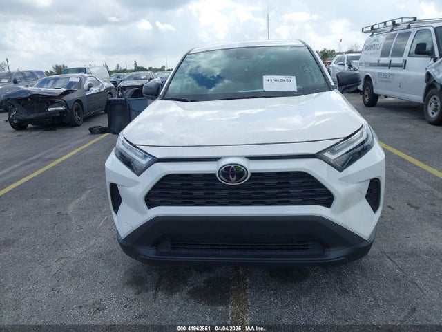 2T3H1RFV5RW323069 Toyota RAV4 LE