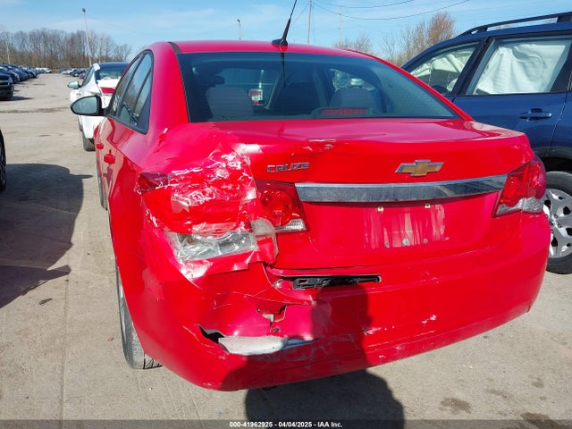 1G1PA5SH5E7170874 Chevrolet Cruze Ls Auto