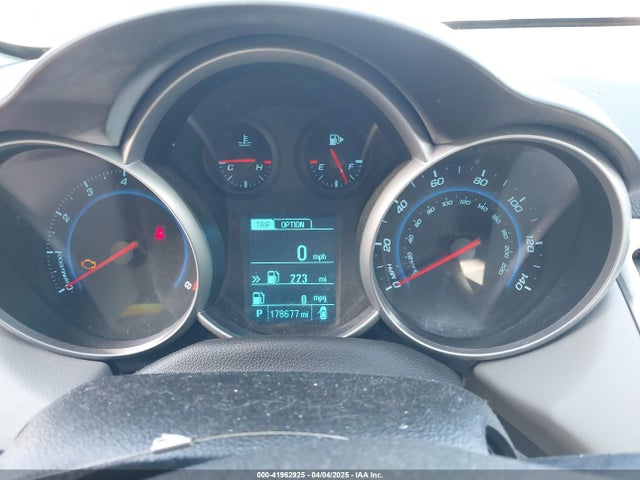 1G1PA5SH5E7170874 Chevrolet Cruze Ls Auto