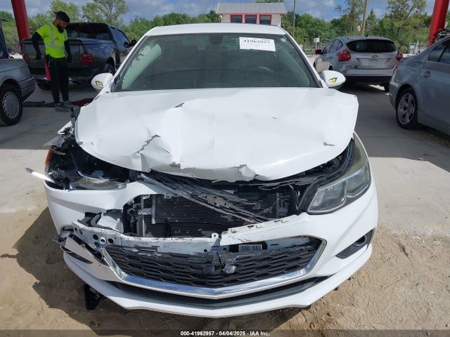 1G1BC5SM4J7128661 Chevrolet Cruze Ls Auto