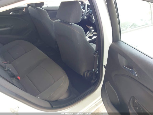 1G1BC5SM4J7128661 Chevrolet Cruze Ls Auto