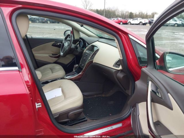 1G4PS5SKXE4105449 Buick Verano Leather Group