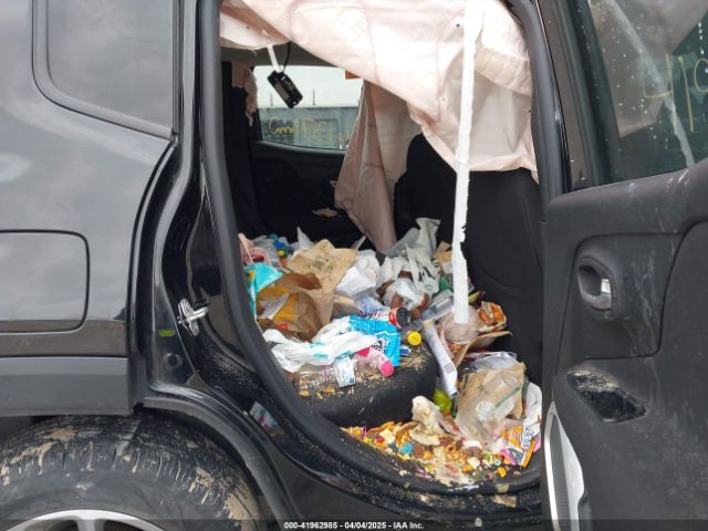 ZACCJBBB9JPH82945 Jeep Renegade Latitude 4x4