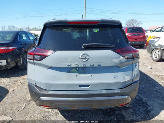 5N1BT3CA0PC932967 Nissan Rogue Sl Fwd