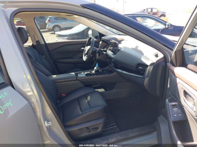 5N1BT3CA0PC932967 Nissan Rogue Sl Fwd