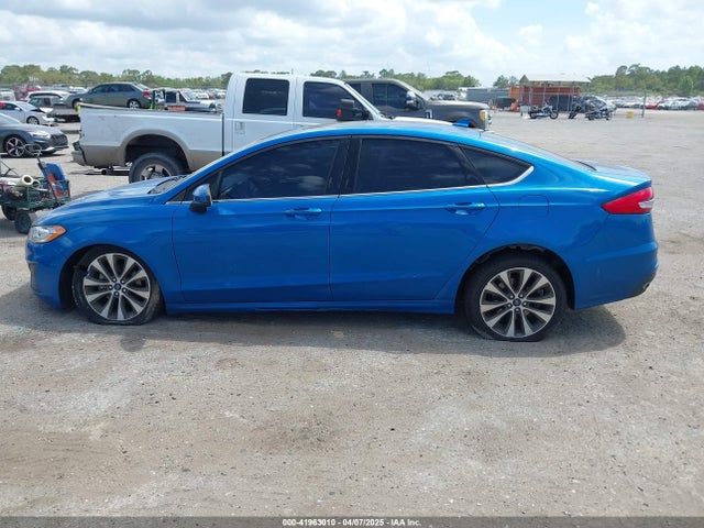 3FA6P0T99KR285645 Ford FUSION SE