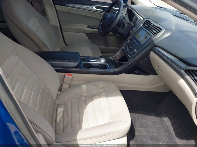 3FA6P0T99KR285645 Ford FUSION SE