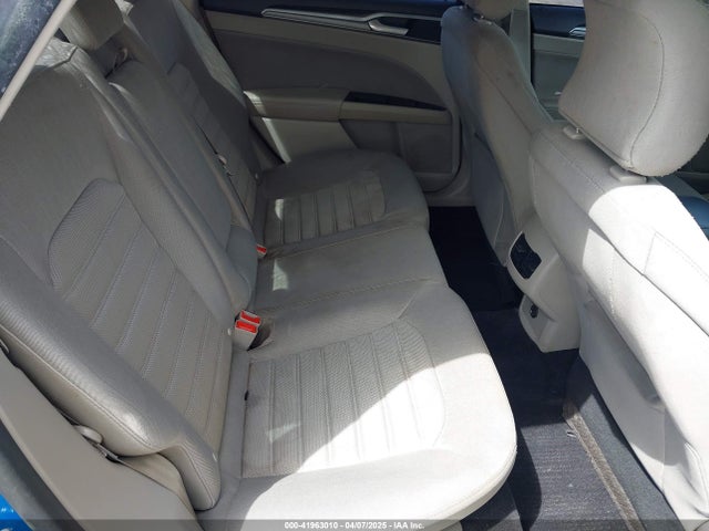 3FA6P0T99KR285645 Ford FUSION SE