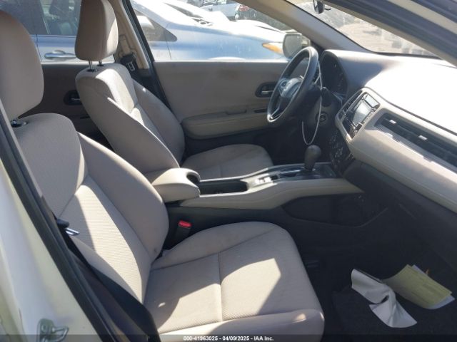 3CZRU5H30GM715112 Honda HR-V LX