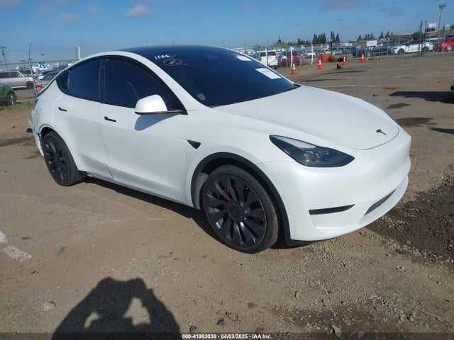 2022 TESLA MODEL Y 7SAYGDEF5NF484634 Photo 0