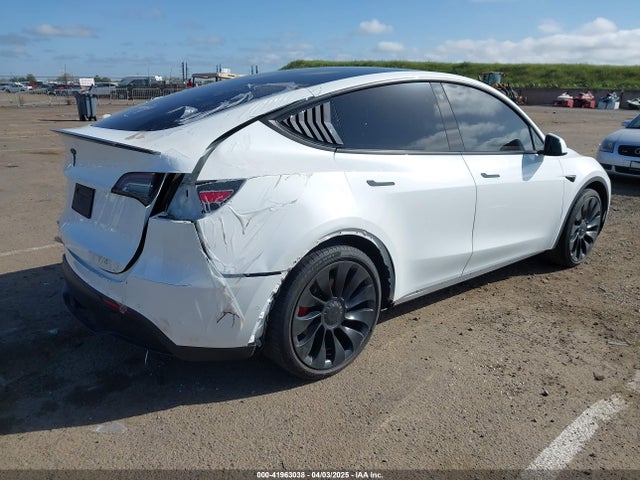 2022 TESLA MODEL Y 7SAYGDEF5NF484634 Photo 3