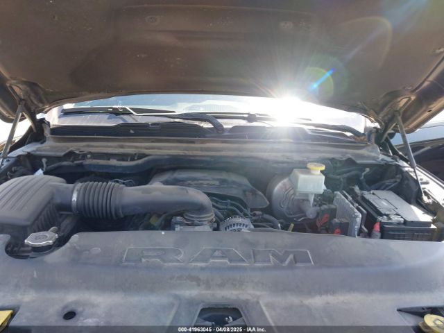 1C6RREJT1KN509742 RAM 1500 Laramie  4x2 5'7 Box