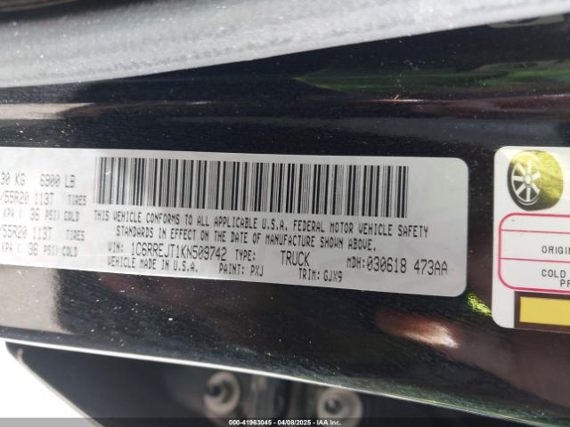 1C6RREJT1KN509742 RAM 1500 Laramie  4x2 5'7 Box