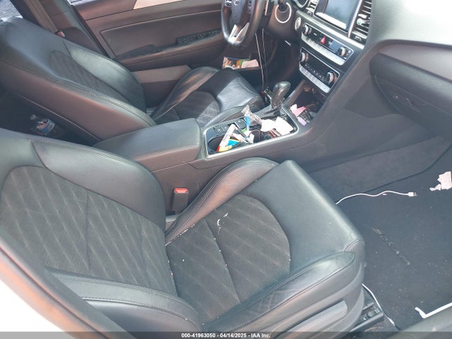 5NPE34AFXKH803038 Hyundai Sonata Sport