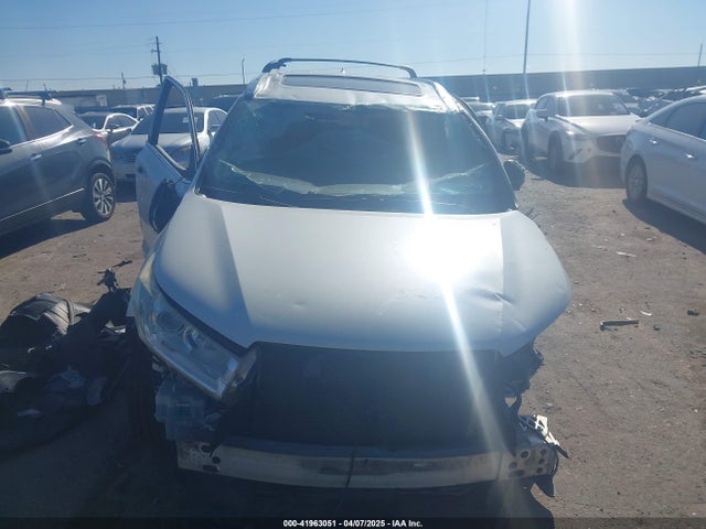 5TDKZRFH0JS533562 Toyota Highlander Xle
