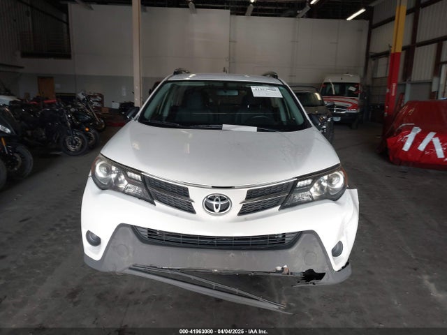 Toyota RAV4 LE 2014 JTMBFREV8EJ005559 Image 12