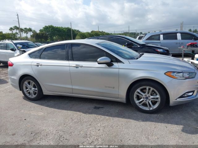 3FA6P0LU2JR281231 Ford Fusion Hybrid Se
