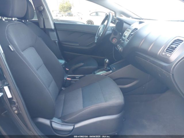 KNAFK5A80H5696912 KIA FORTE LX